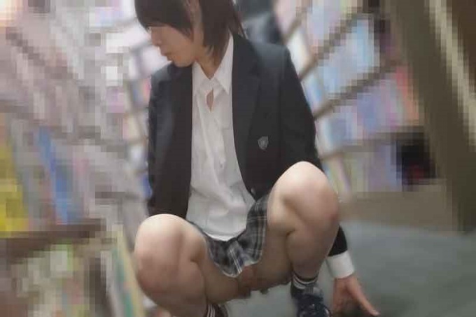 [FC2](2)短发、长身、排球部、5个视频、Necafe曝光、过夜、中出、厕所里的性爱