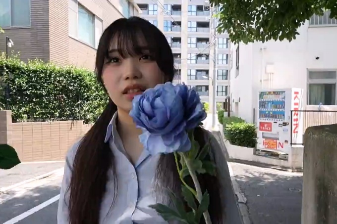 [FC2] 19岁变脏。一个生的阴茎被插入一位无辜年轻女士的阴道。